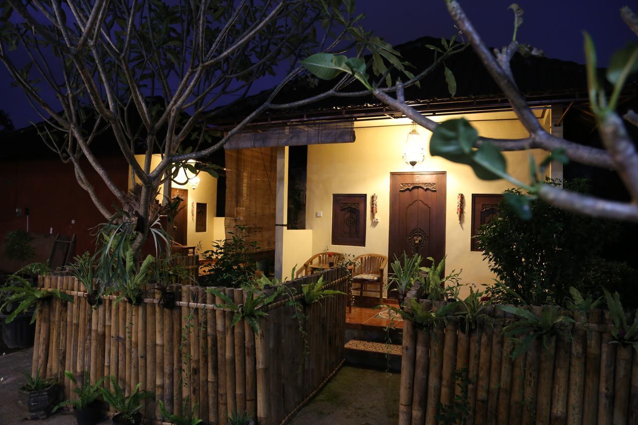 Ayye Bungalows Ubud Exterior foto