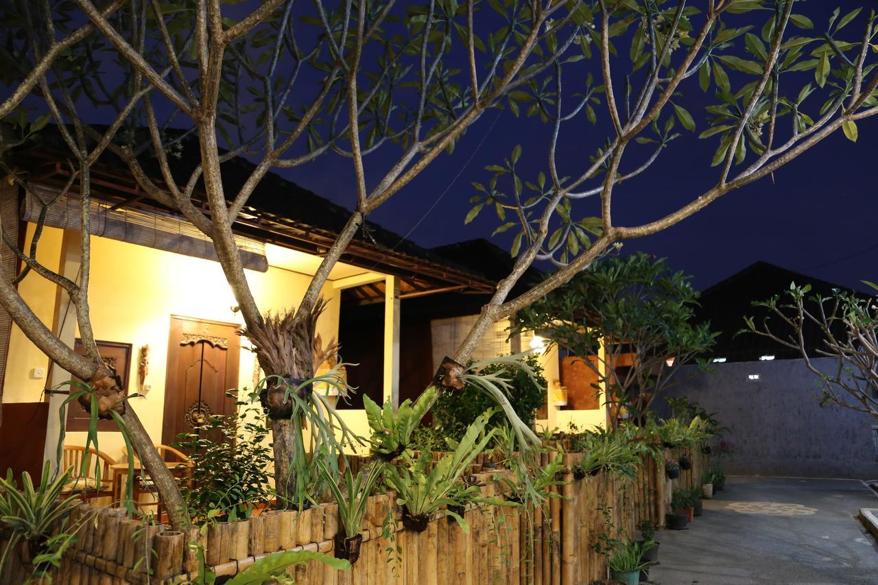 Ayye Bungalows Ubud Exterior foto